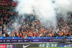 lol官网-青岛黄海主场大胜，取得重要三分