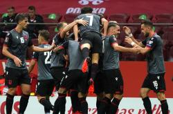 lol季中赛-包含波兰逐渐找回状态，击败阿尔巴尼亚的词条