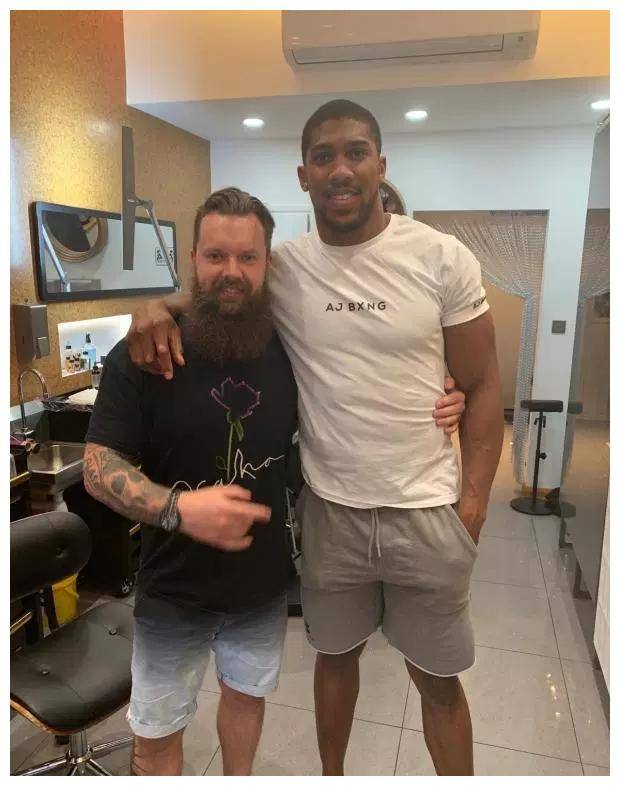 雄狮连强力取胜，拿下西部第一宝座的简单介绍